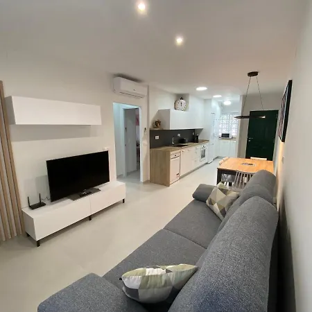 Torrelaguna Bajo Appartement *